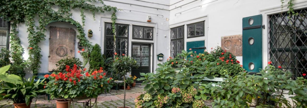 Gaestehaus Deutscher Orden Wien Bagian luar foto